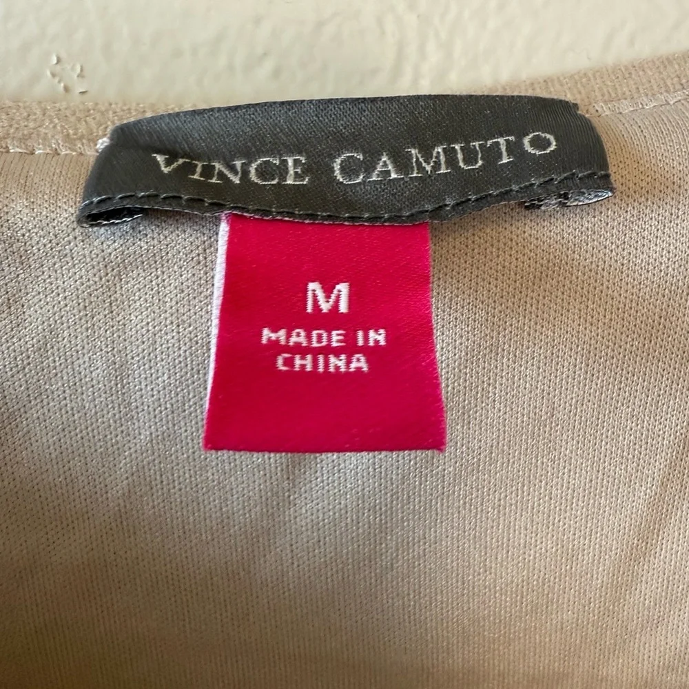 Vince Camuto Women’s Metallic Bias Cut A-Line Sequin Skirt - Picture 4 of 6